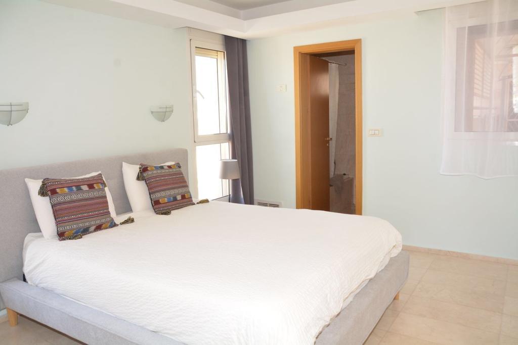 Sweethome26 Luxury Apartment Eilat / Free Parking Luaran gambar